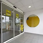 ホテル Kyriad Eco - Arras Laurent Blangy Parc Expo 2*