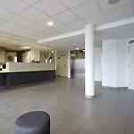 ホテル Kyriad Eco - Arras Laurent Blangy Parc Expo 2*