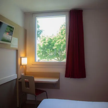 Kyriad Direct Arras - - Parc Expo 2* Saint-Laurent-Blangy