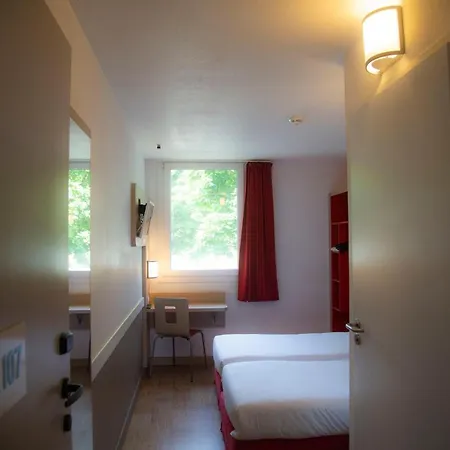 Kyriad Direct Arras - - Parc Expo 2* Saint-Laurent-Blangy