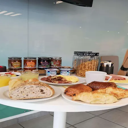 Hotel Kyriad Direct Arras - - Parc Expo